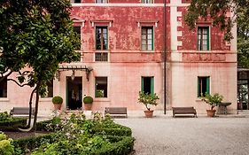 Villa Dei Cipressi